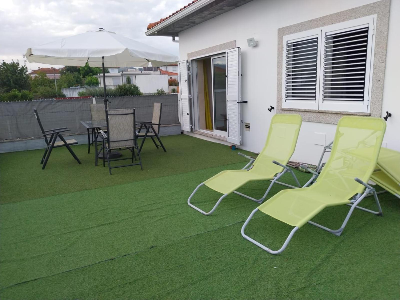 Royalheronhouse Viana do Castelo Exterior photo